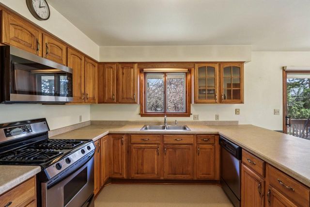 428 Ridge AVENUE, Burlington, WI 53105