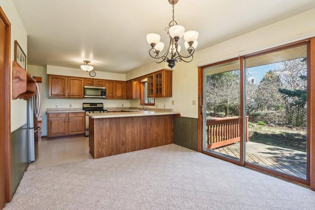 428 Ridge AVENUE, Burlington, WI 53105