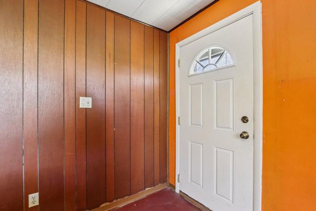 428 Ridge AVENUE, Burlington, WI 53105