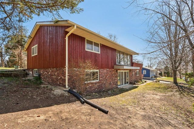 428 Ridge AVENUE, Burlington, WI 53105