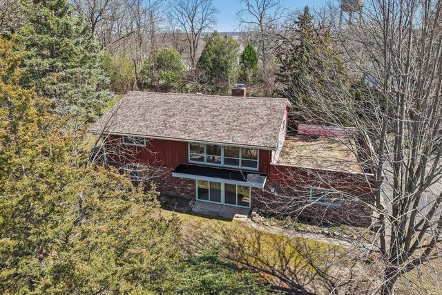 428 Ridge AVENUE, Burlington, WI 53105