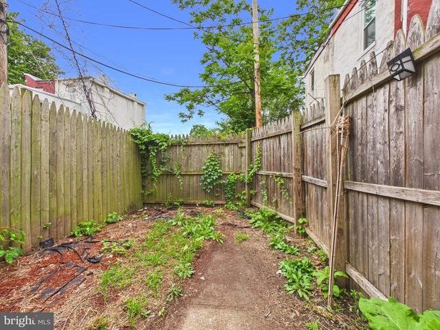 1434 N 4TH ST, Harrisburg, PA 17102