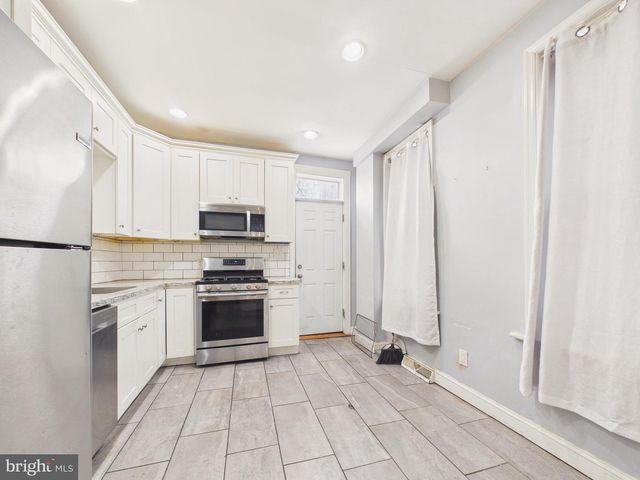 1434 N 4TH ST, Harrisburg, PA 17102