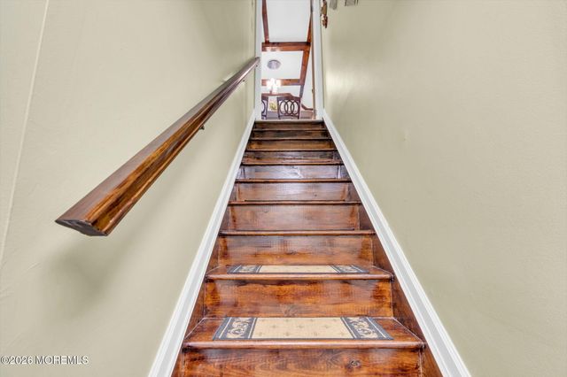 110 Chestnut Street, Toms River, NJ 08753