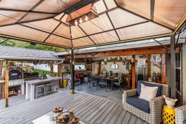 110 Chestnut Street, Toms River, NJ 08753