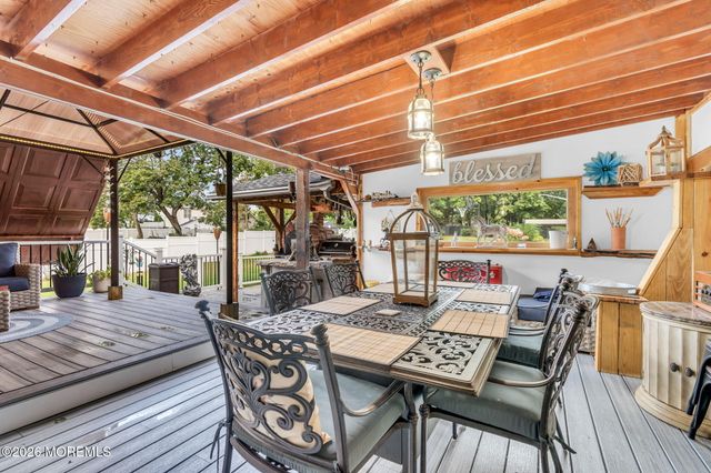 110 Chestnut Street, Toms River, NJ 08753