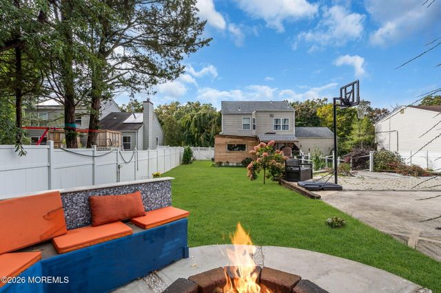 110 Chestnut Street, Toms River, NJ 08753