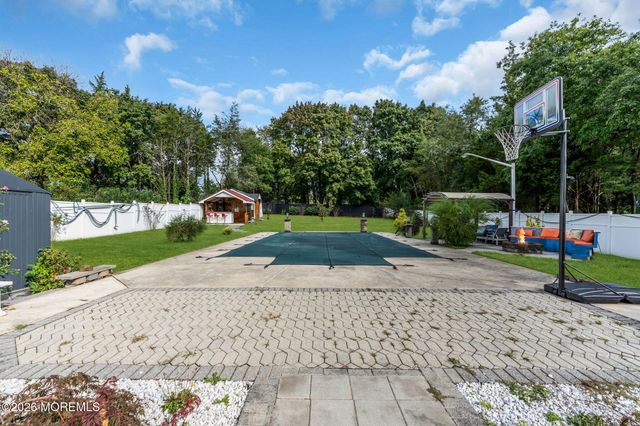 110 Chestnut Street, Toms River, NJ 08753
