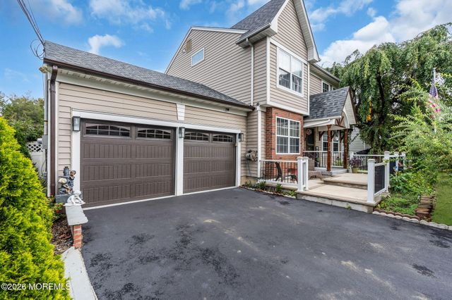 110 Chestnut Street, Toms River, NJ 08753