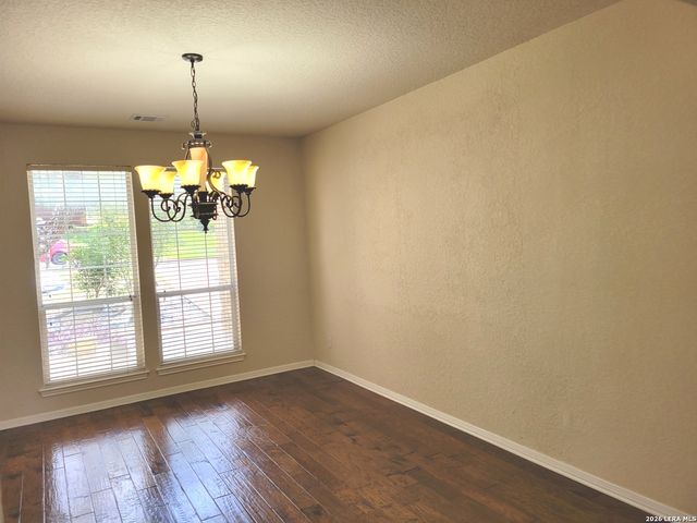 21039 LA PENA DR, San Antonio, TX 78258