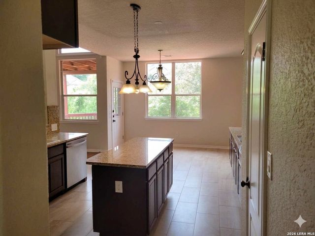 21039 LA PENA DR, San Antonio, TX 78258