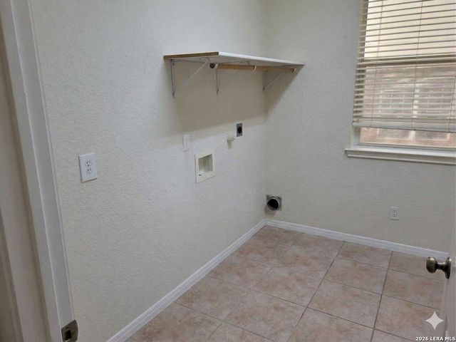 21039 LA PENA DR, San Antonio, TX 78258