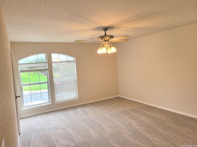 21039 LA PENA DR, San Antonio, TX 78258