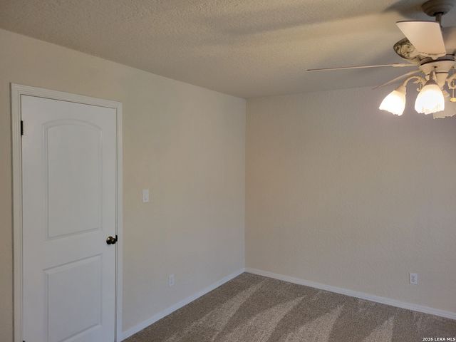 21039 LA PENA DR, San Antonio, TX 78258