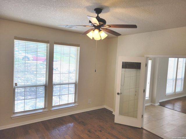 21039 LA PENA DR, San Antonio, TX 78258