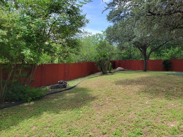 21039 LA PENA DR, San Antonio, TX 78258