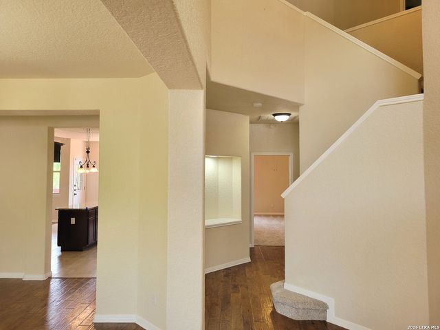 21039 LA PENA DR, San Antonio, TX 78258