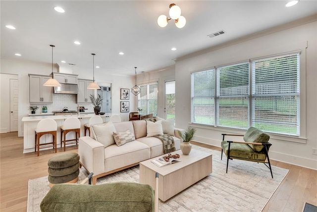 1536 Sylvester Circle SE, Atlanta, GA 30316