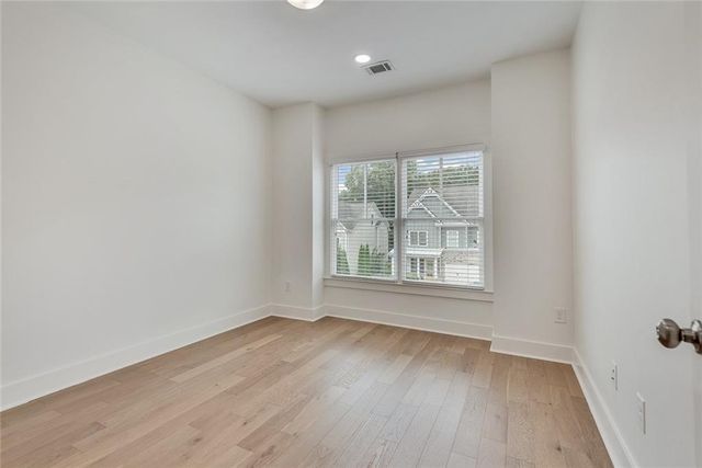1536 Sylvester Circle SE, Atlanta, GA 30316
