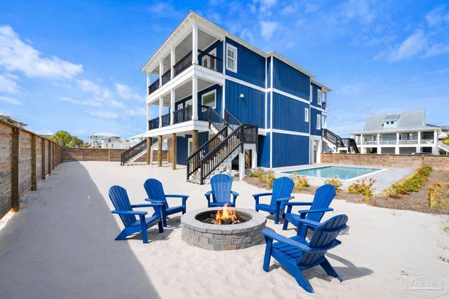 8169 White Sands Blvd, Navarre Beach, FL 32566