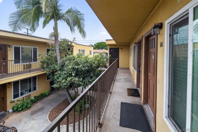 4346 52nd Street 10, San Diego, CA 92115