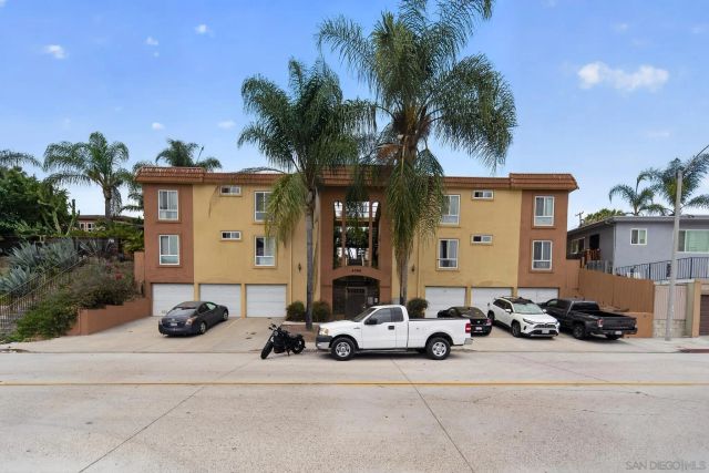 4346 52nd Street 10, San Diego, CA 92115