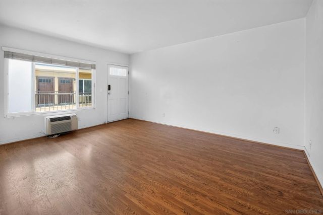 4346 52nd Street 10, San Diego, CA 92115