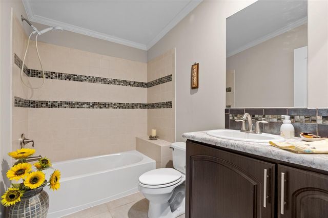 2715 9TH AVENUE N, St Petersburg, FL 33713