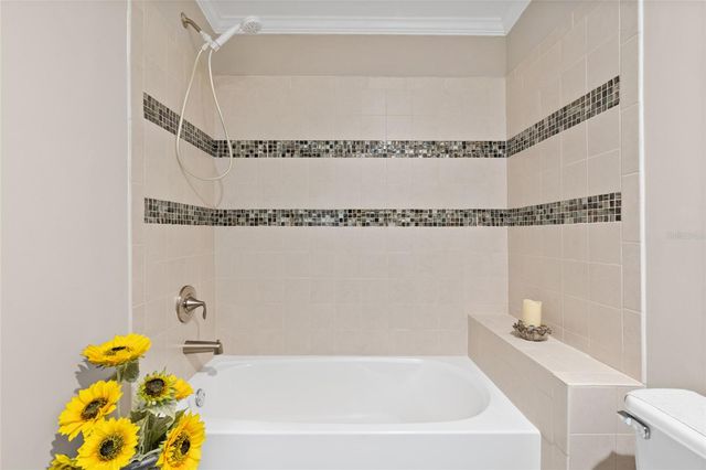 2715 9TH AVENUE N, St Petersburg, FL 33713