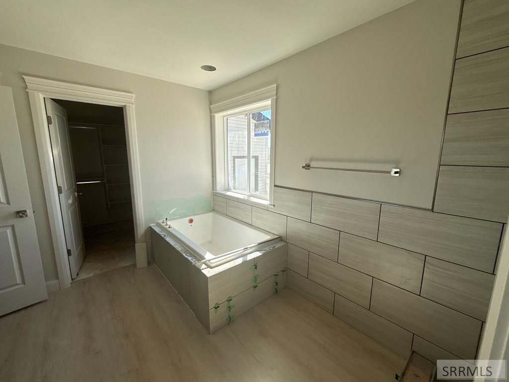 Image 14 of property listing at 5446 Rip Tideroad, Idaho Falls, ID 83404