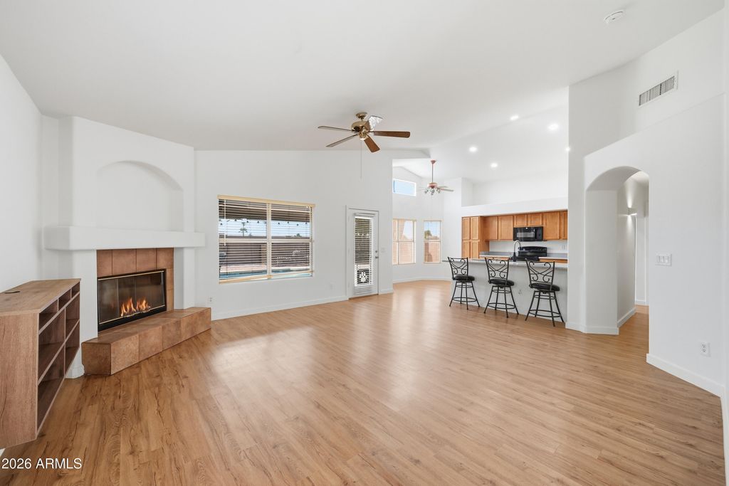 10145 W Potter Drive, Peoria, AZ 85382 — photo 5
