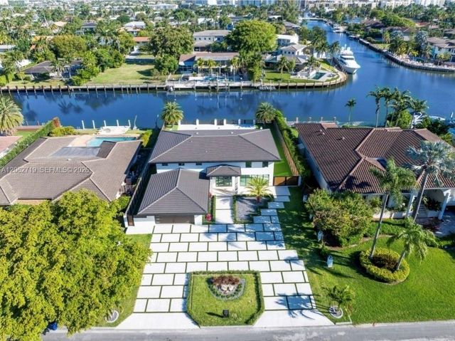 406 Holiday Dr, Hallandale Beach, FL 33009
