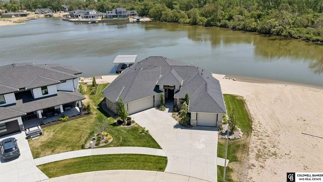 28401 Laurel Circle, Valley, NE 68064
