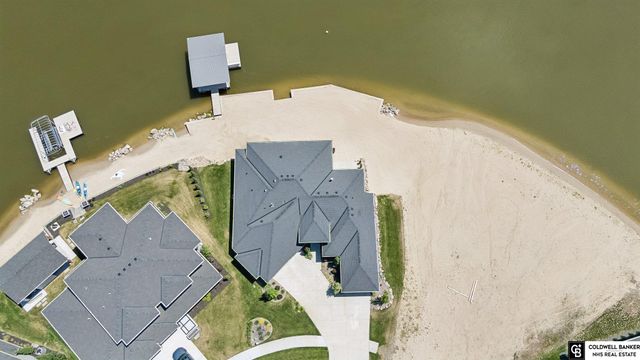 28401 Laurel Circle, Valley, NE 68064