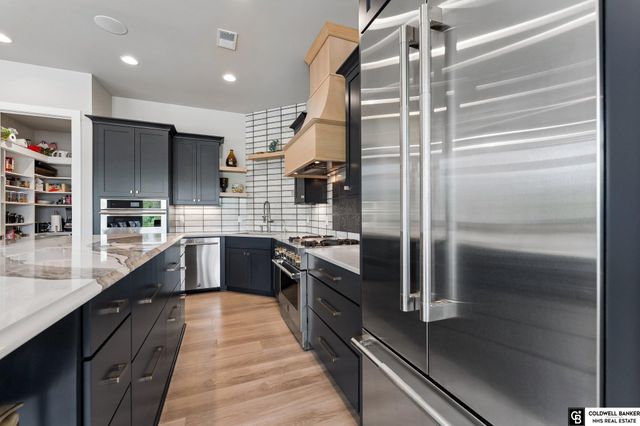 28401 Laurel Circle, Valley, NE 68064