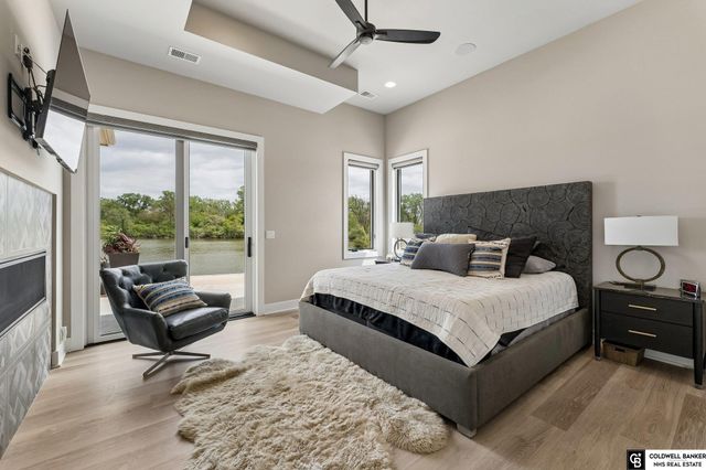 28401 Laurel Circle, Valley, NE 68064