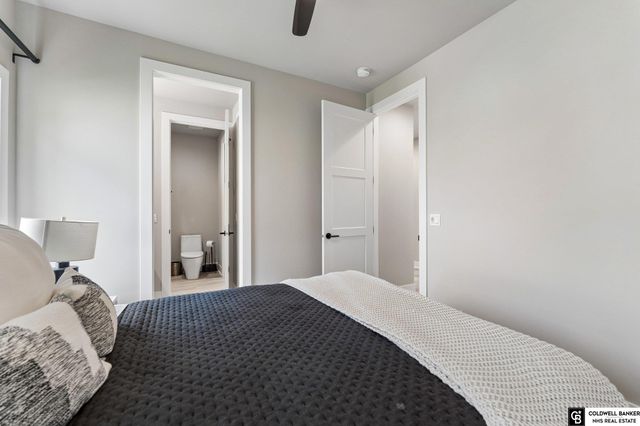 28401 Laurel Circle, Valley, NE 68064