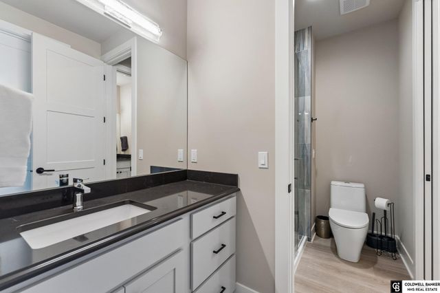 28401 Laurel Circle, Valley, NE 68064