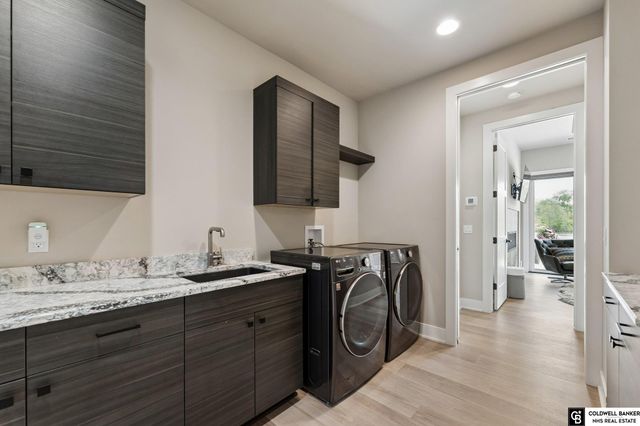 28401 Laurel Circle, Valley, NE 68064