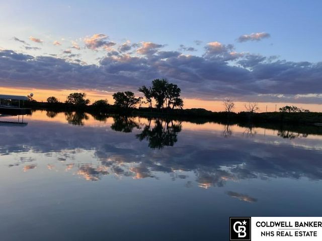 28401 Laurel Circle, Valley, NE 68064