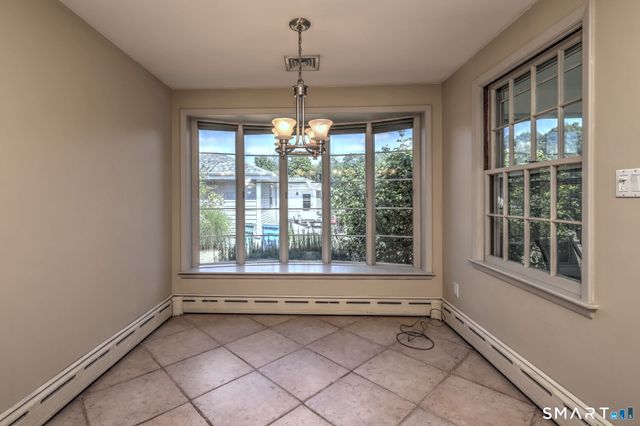 1085 Dunbar Hill Road, Hamden, CT 06514