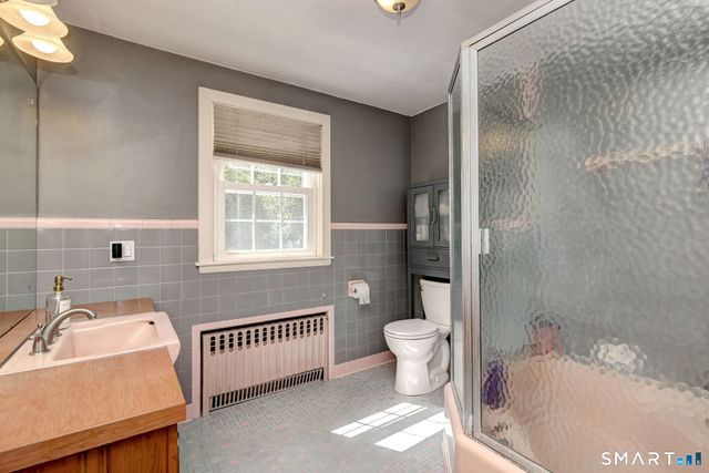 1085 Dunbar Hill Road, Hamden, CT 06514