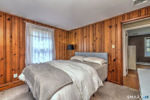 1085 Dunbar Hill Road, Hamden, CT 06514