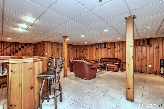 1085 Dunbar Hill Road, Hamden, CT 06514