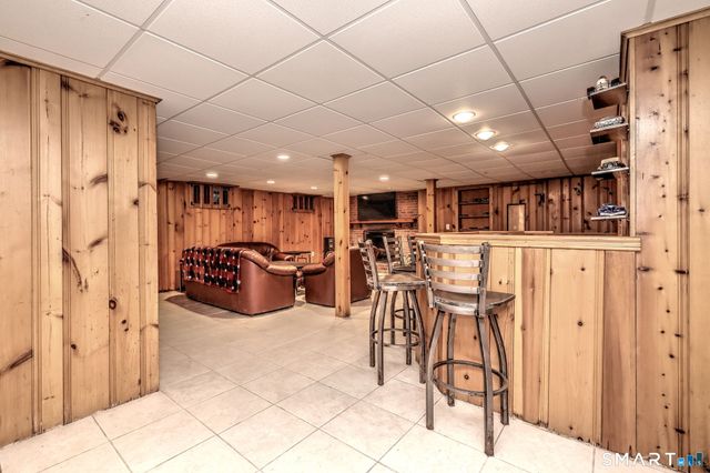 1085 Dunbar Hill Road, Hamden, CT 06514