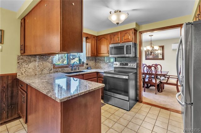 491 Fairmont Ave, North Tonawanda, NY 14120