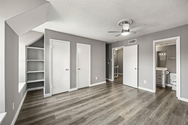 14719 Barryknoll Lane 52, Houston, TX 77079