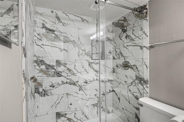 14719 Barryknoll Lane 52, Houston, TX 77079