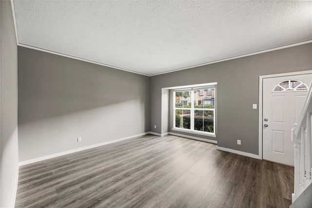 14719 Barryknoll Lane 52, Houston, TX 77079