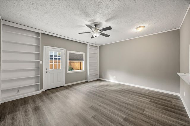 14719 Barryknoll Lane 52, Houston, TX 77079